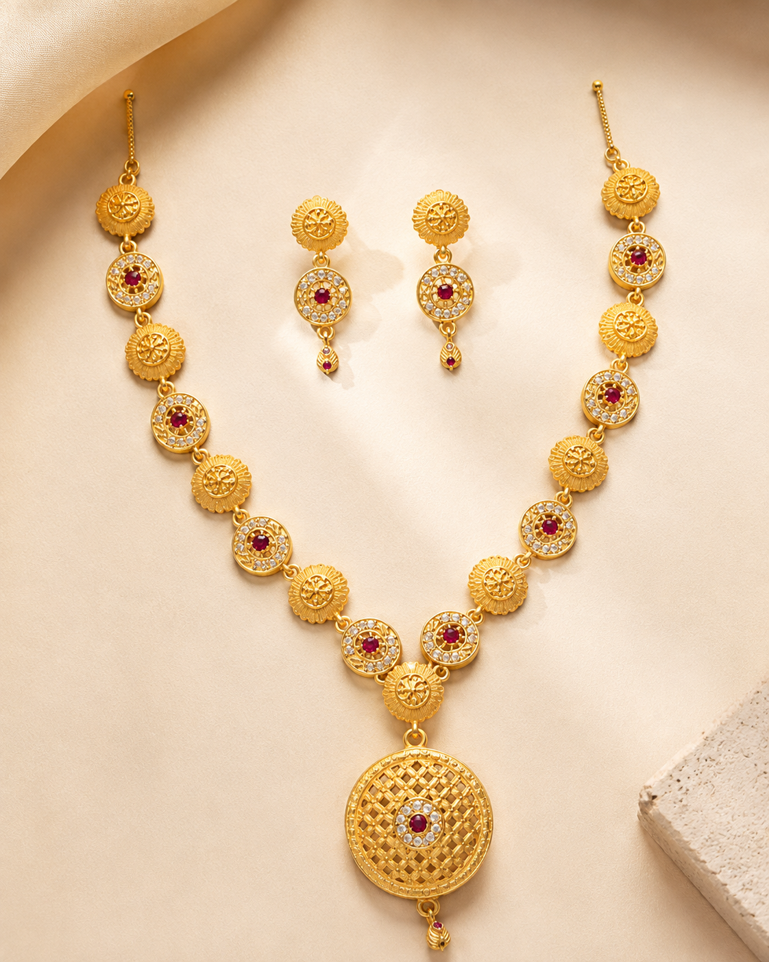 Royal Ruby Floral Gold Necklace Set - Image 2