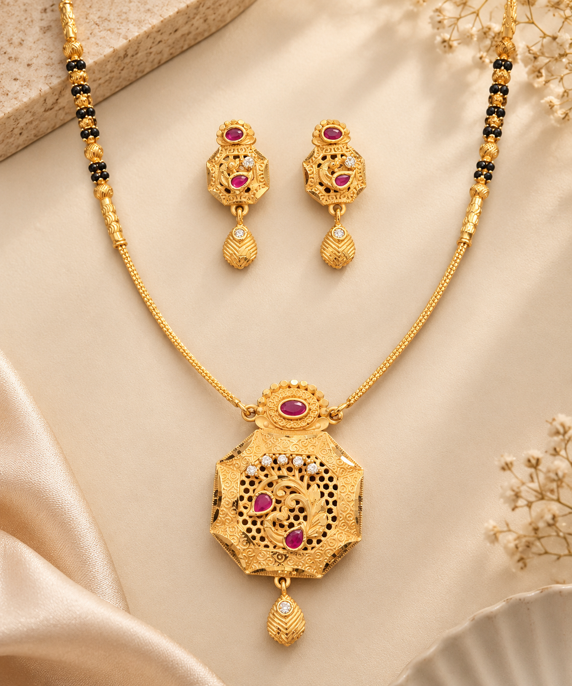 Antique Nakshi Ruby Pendant Necklace Set